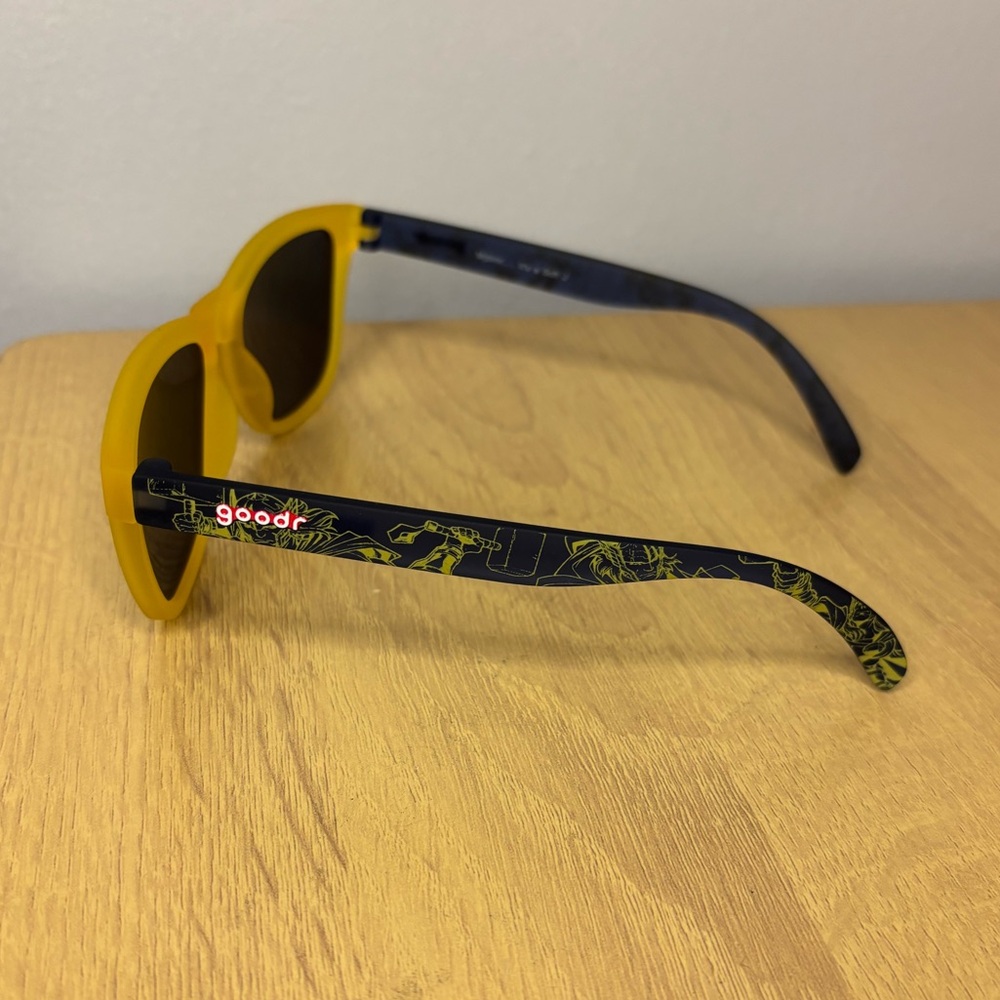 NWT Goodr Marvel Sunglasses Mjolnir…. It’s A Soft J - Picture 7 of 11